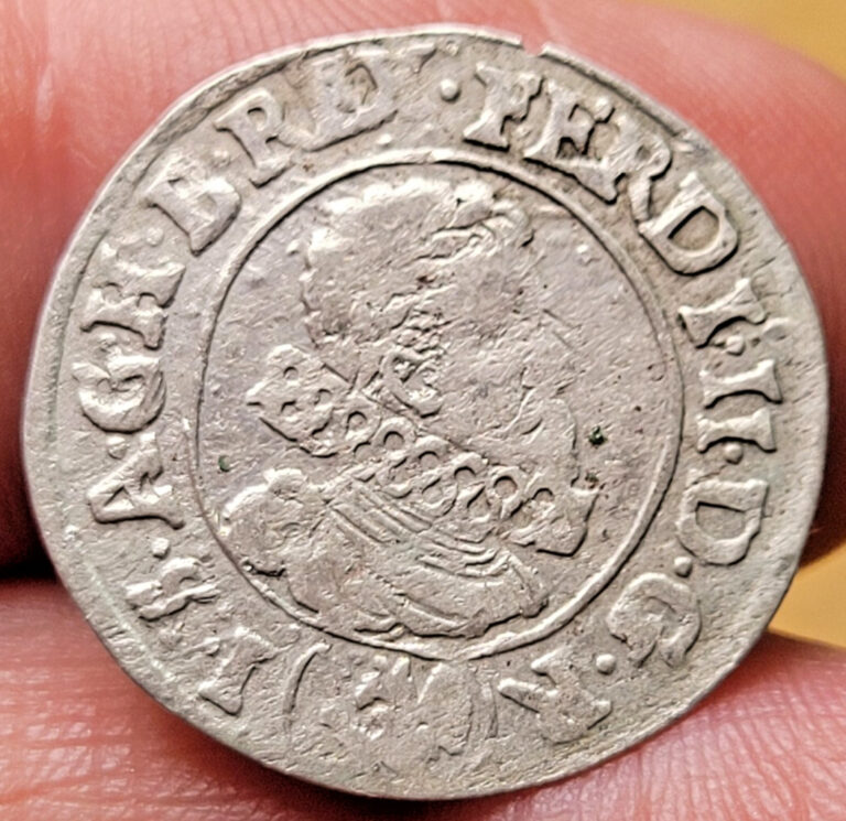 Read more about the article Austria 3 Kreuzer 1624 Ferdinand II Silver Coin