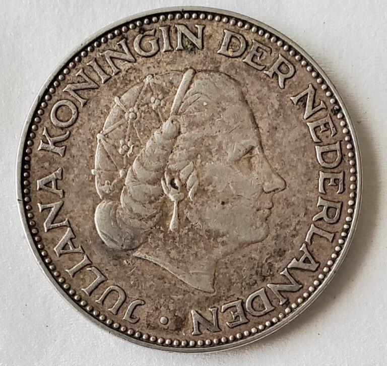 Read more about the article 1959 NETHERLANDS 2 1/2 GULDEN NEDERLAND .720 SILVER COIN