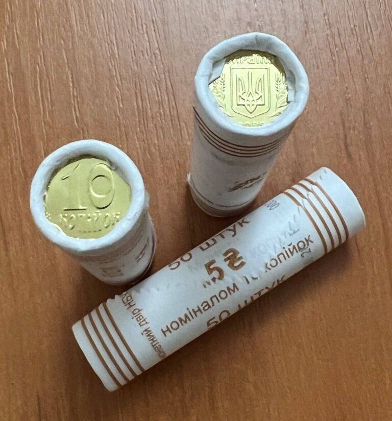Read more about the article UKRAINE – Bank ROLL (50 coins) x 10 KOPIYOK (kopecks) 2022  KM # New – BU  UNC