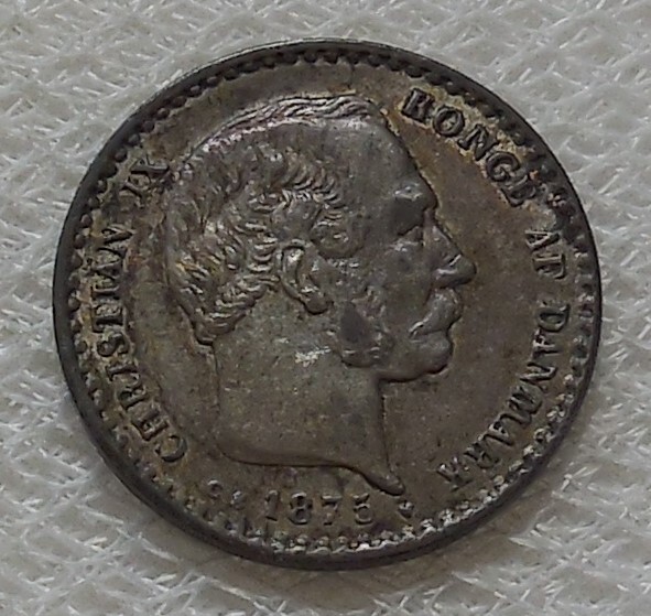 Read more about the article 1875 DENMARK 10 ORE SILVER COIN XF