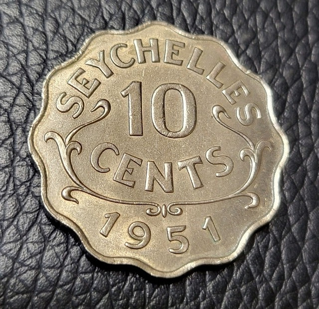 Read more about the article 1951 Seychelles 10 Cents Coin