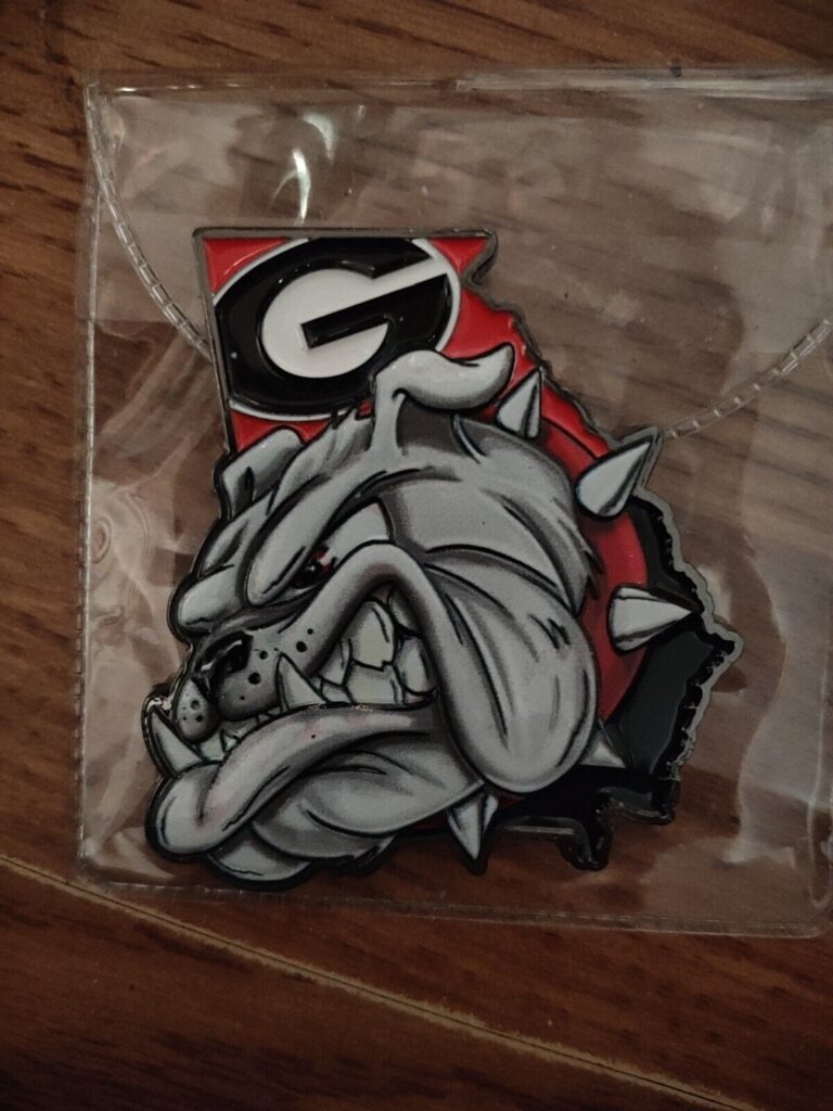 Read more about the article GEORGIA BULLDOGS USN Back 2 back Champ coin UGA