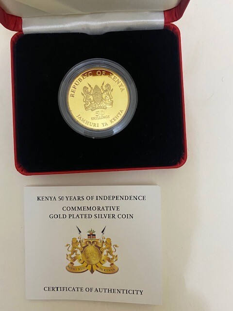 Read more about the article KENYA Commemorative Coin 50 Shillings Gold Plated Silver “50 Years” 2015 GENUINE