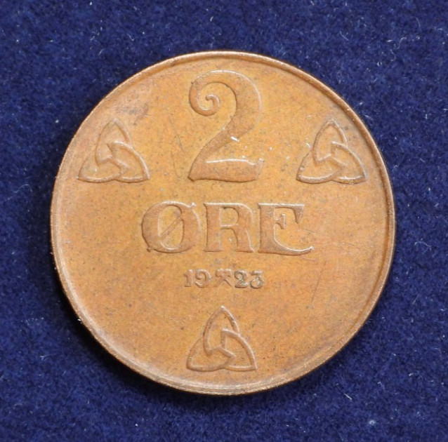 Read more about the article 1923 Norway 2 Two Ore Bronze Coin KM 371 Haakon VII