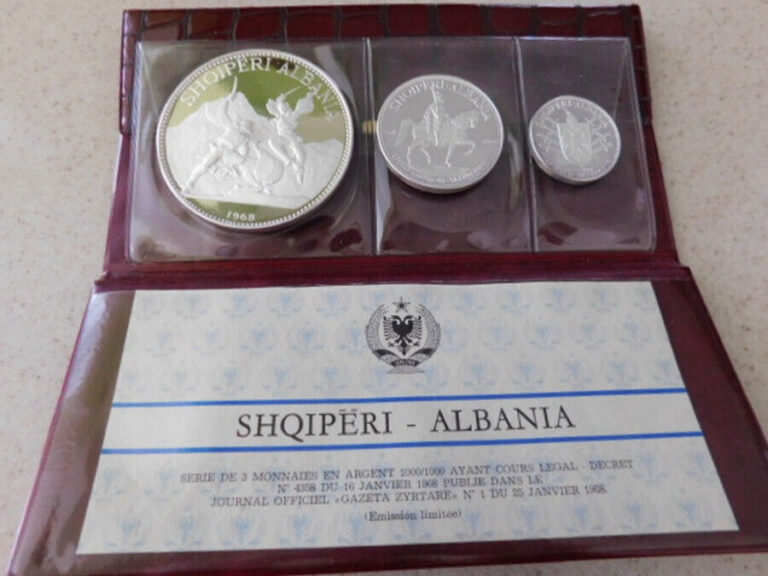Read more about the article 1968 3 Coin Proof Set Shqiperi Albania .999 Silver 25 10 and 5 Leke OGP