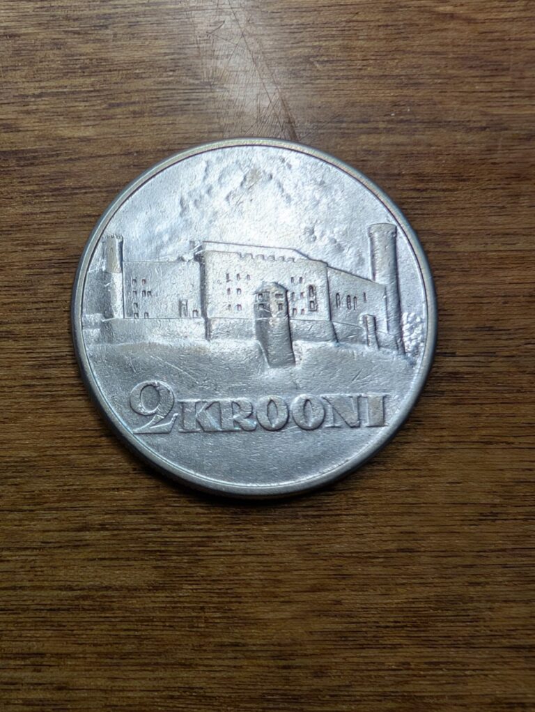 Read more about the article 1930 Estonia 2 Krooni Silver Coin