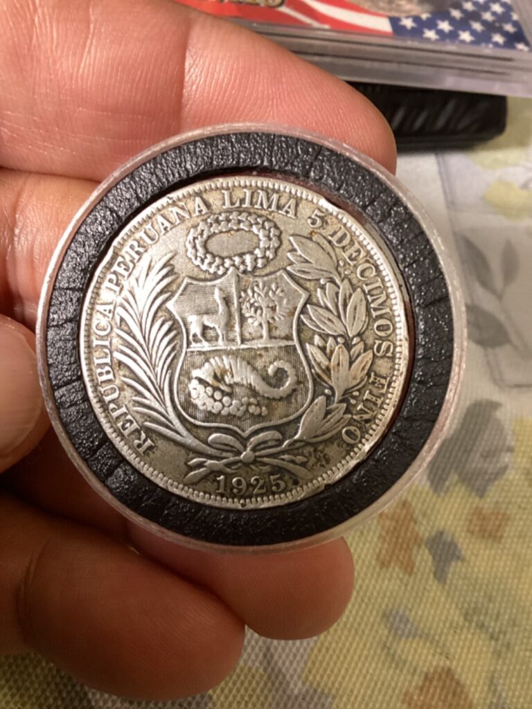 Read more about the article Semi key date: 1925 Peru Silver Crown Sol   KM#218.1 : “Sitting Liberty” Variety