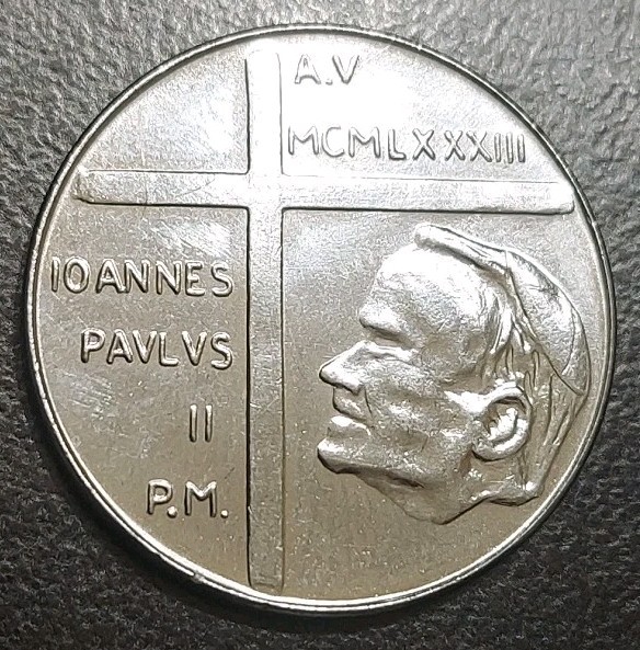 Read more about the article 1983 VATICAN 100 LIRE AU COIN KM 173 POPE JOHN PAUL II