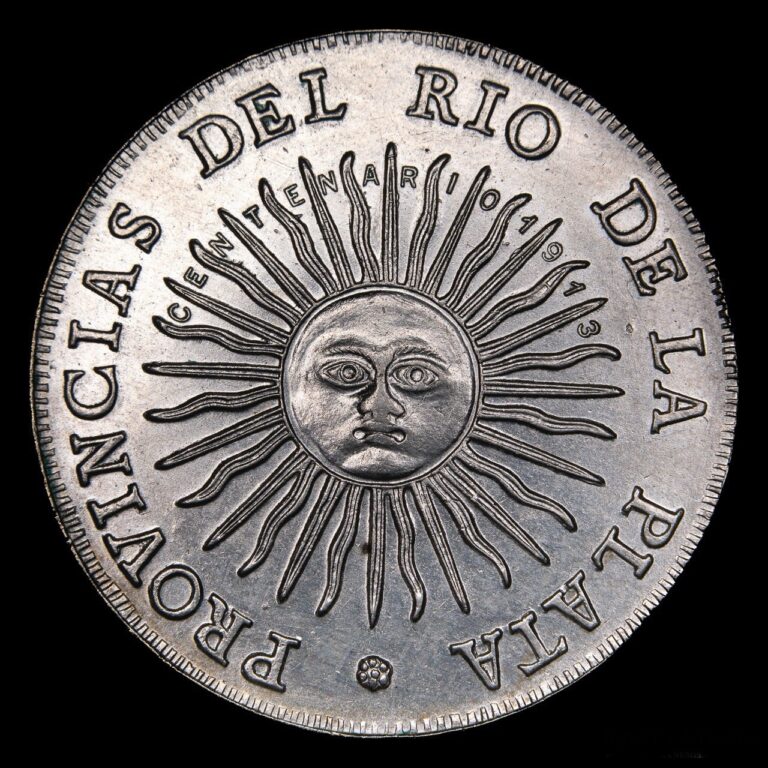 Read more about the article Argentina Medal 1813-1913 8 Reales Centenario Patria Silver Plated Copper Rare!!
