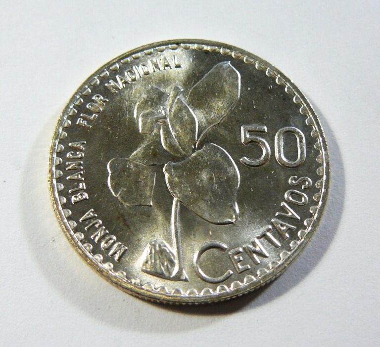 Read more about the article 1962 Guatemala Silver 50 Centavos Uncirculated