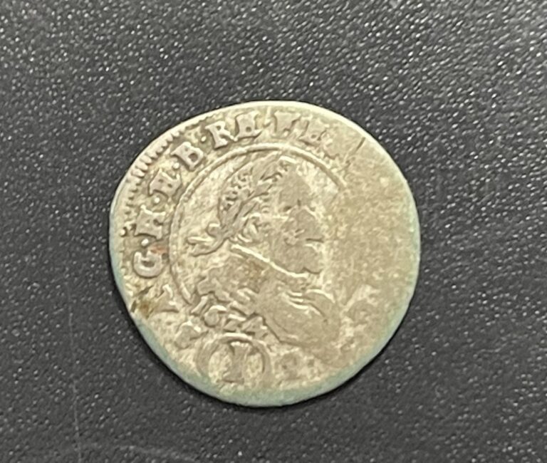 Read more about the article Austria 1624 One Kreuzer Silver Coin: Ferdinand II/St. Viet