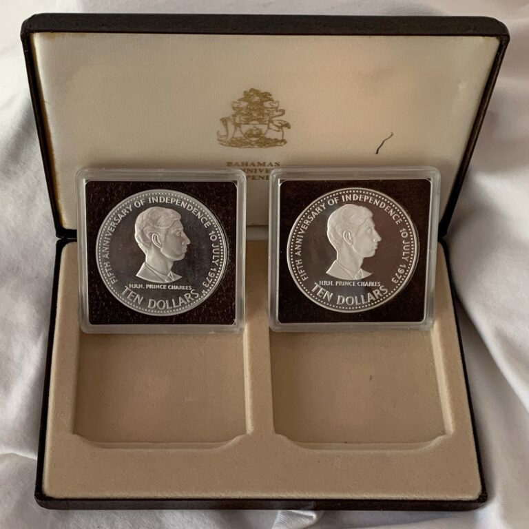 Read more about the article 1978 Bahamas Anniversary Prince Charles $10 Two-Mint Silver Proof Set Case and COA