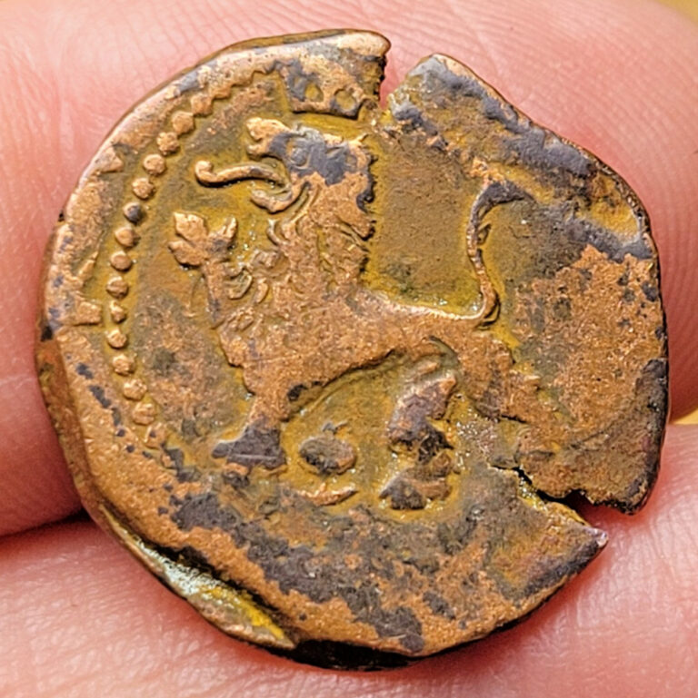 Read more about the article Old Spanish Coin 1556 – 1598 PIRATE TREASURE King Philip II 2 CUARTOS COB