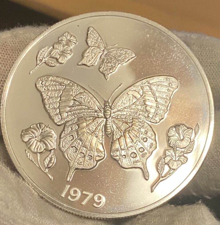 Read more about the article Jamaica 1979 ~  Silver  Ten Dollar Coin ~ Caribbean  Fauna ~ Jamaican Machoan