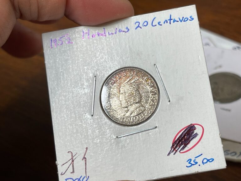 Read more about the article 1952 Honduras 20 Centavos Silver Coin Excellent Condition High Value