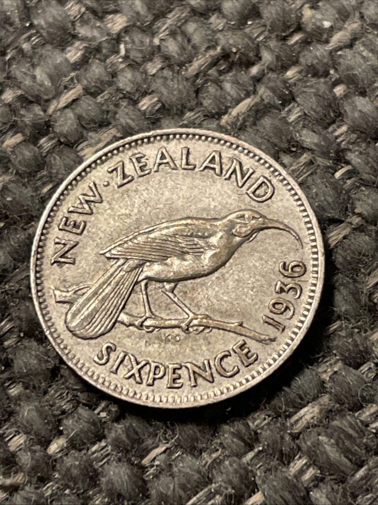 Read more about the article 1936 New Zealand 6 Pence Silver Coin