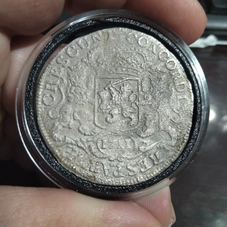 Read more about the article 1711 NETHERLAND UTRECHT SILVER DUCATON – SHPWRECK? -PLEASE SEE MY NOTES IN COND.