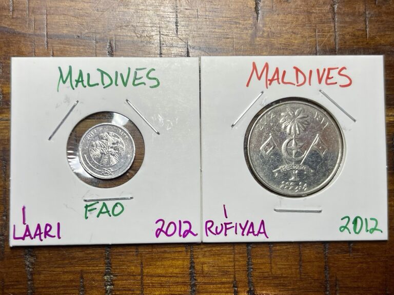 Read more about the article Lot of 2 Maldives Islands 🇲🇻 Coins 2012 (1433) 1 Laari and 1 Rufiyaa-Comb Shpg!