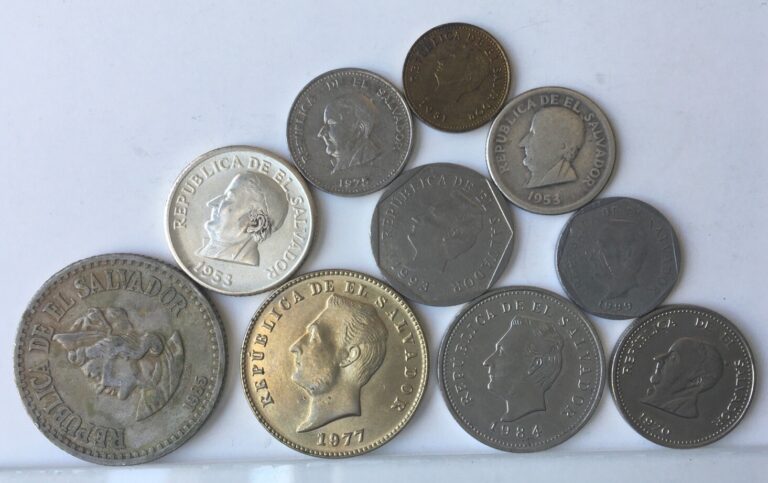 Read more about the article El Salvador Lote 10 Monedas Diferente Nominación