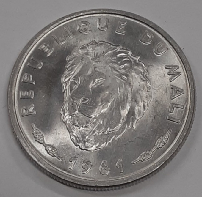Read more about the article 1961 Mali 25 Francs Maliens Aluminum Coin  Lions Head  UNC