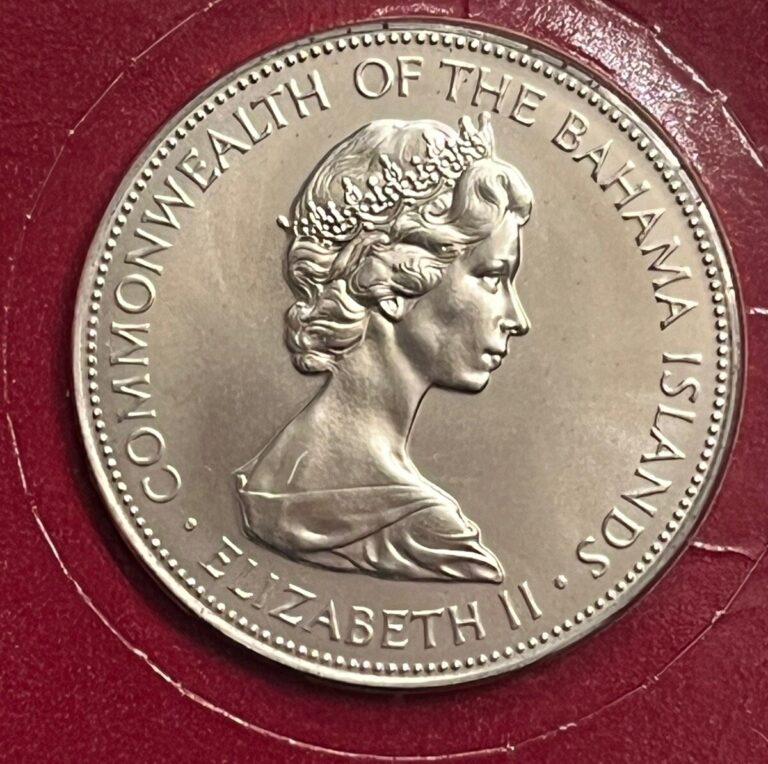 Read more about the article 1973 Bahamas Islands $5 Dollars Huge Silver Coin  Sealed  Elizabeth II  .925