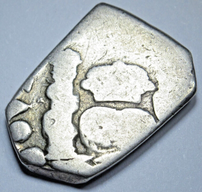 Read more about the article 1700s Spanish Guatemala 2 Reales Colonial Pillar Silver Pirate Treasure Cob Coin