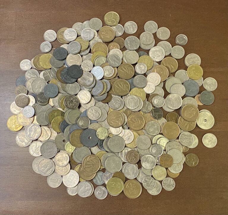 Read more about the article 3+ Pounds of Coins from Belgium  Circulated Foreign/World Coins  a Nice Mix !