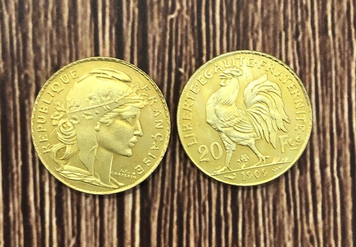 Read more about the article France 20 Francs Gold Color Brass Coin. Modern Strike Of French Rooster Coin.