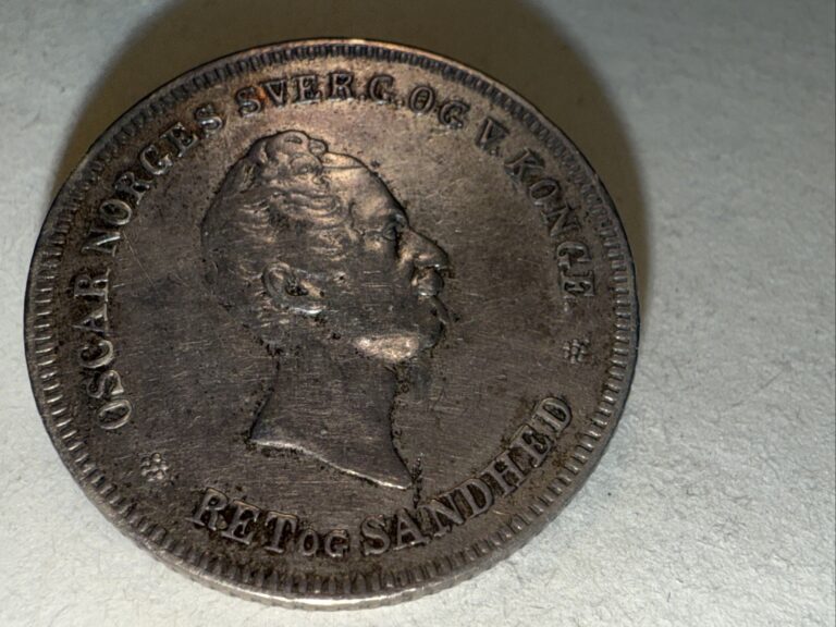 Read more about the article 1846  Norway 1/2 Specie Daler KM#316 High Grade Converted To A Pin.