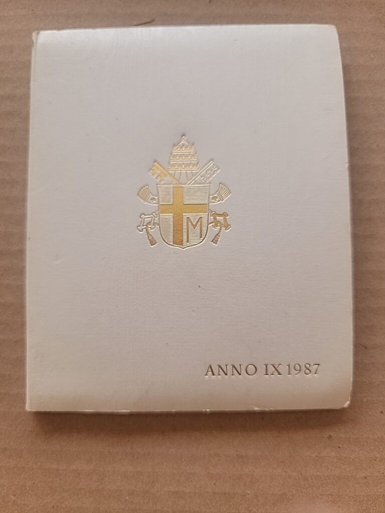 Read more about the article VATICAN CITY 1997 8 COIN MINT SET WITH SILVER 1000 LIRA – PACK