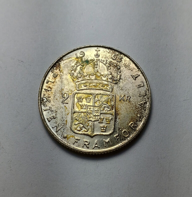 Read more about the article 1963 Sweden 2 Kronor – Large Silver Coin – Gustaf VI Adolf