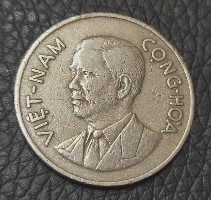 Read more about the article 1960 South Vietnam 1 Đồng Coin