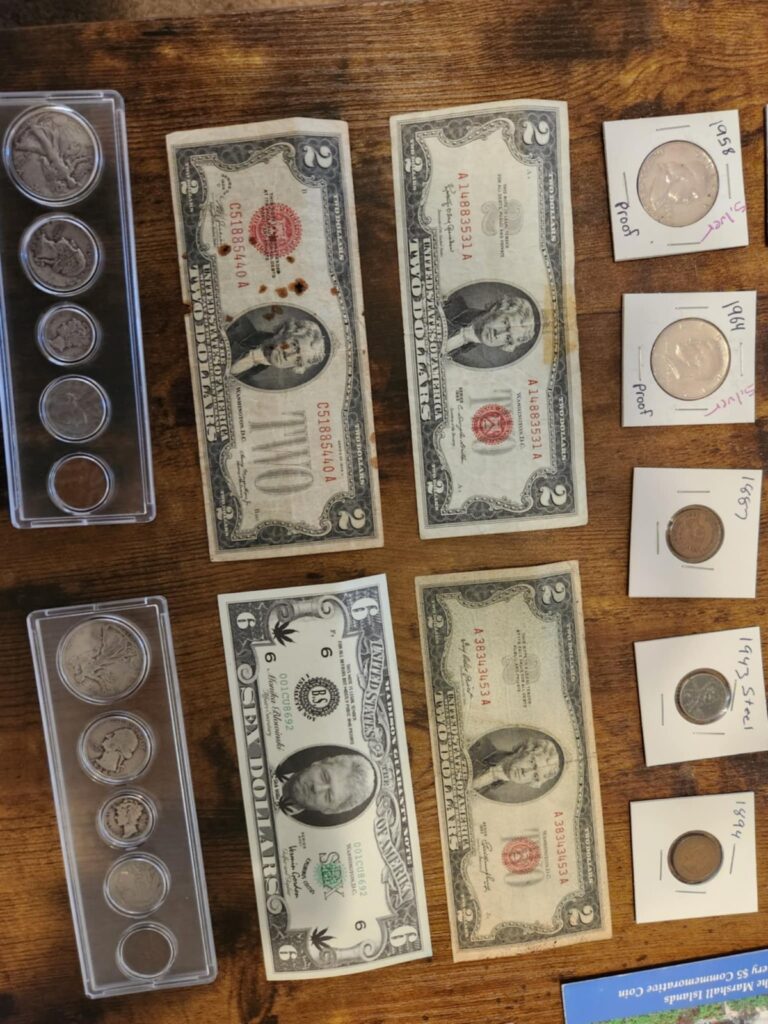 Read more about the article New Estate Lot Just Arrived  Silver Coins and bars Rare Proofs READ DESCRIPTION