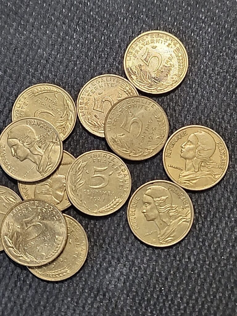 Read more about the article 1960s  70s  80s  France 5 Centimes  Very Nice  Mixed Dates
