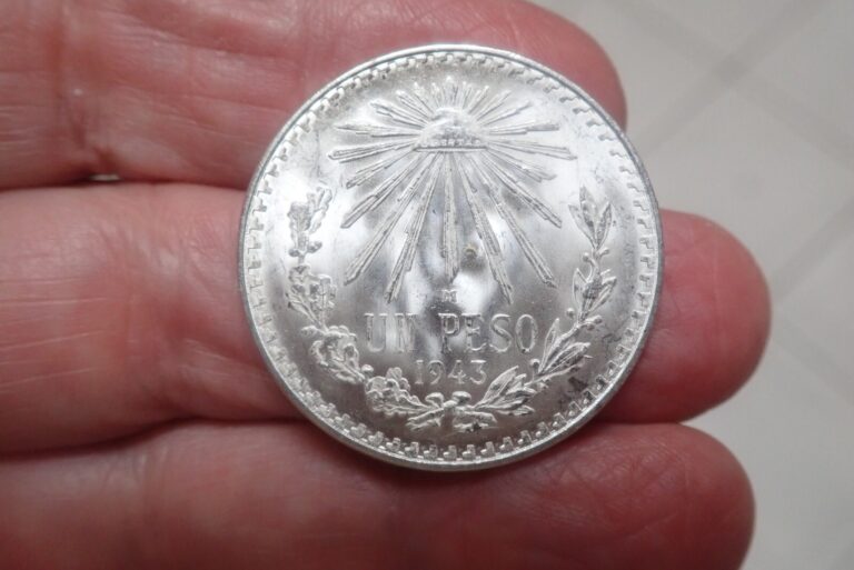Read more about the article 1943 Mexico One Peso – Un Peso  Cap and Ray – Uncirculated – 350 coins