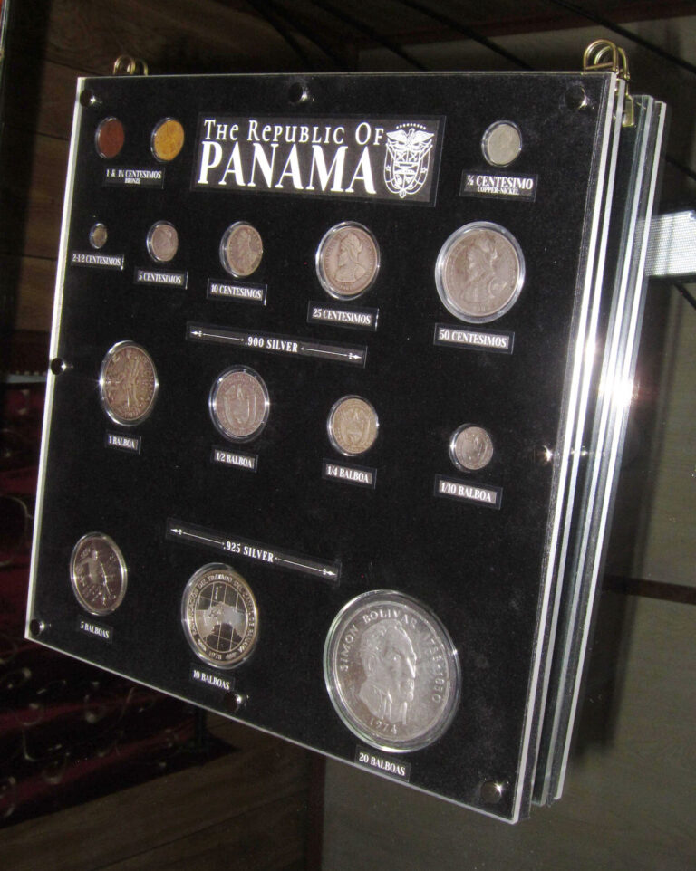 Read more about the article Panama 15 Coin Complete 2 1/2 Pill 5 10 25 50 Centesimo 1 5 10 20 Balboa Silver