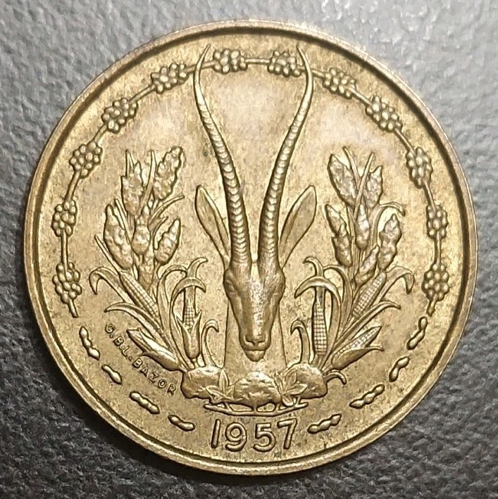 Read more about the article 1957 Togo French West Africa 10 Francs AU Coin 23.9mm KM 8