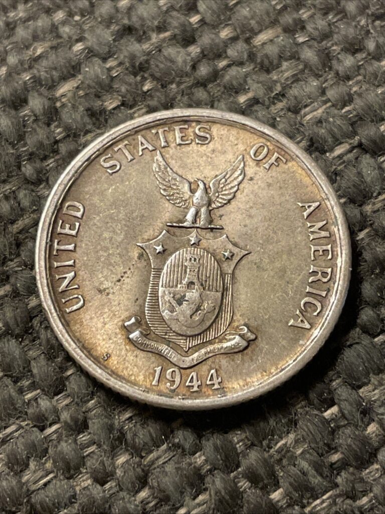 Read more about the article 1944 S PHILIPPINES SILVER 50 CENTAVOS Coin.