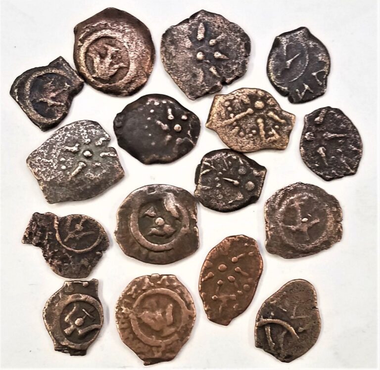 Read more about the article Set of 2 Unique Widow’s Mite Coins: Judean Prutah from Hasmonean Dynasty (MISC)