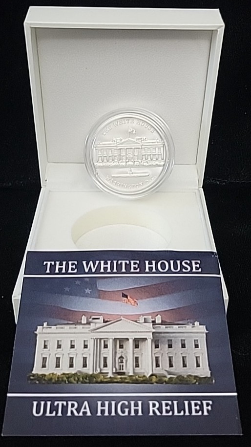 Read more about the article 2022 Fiji The White House Ultra High Relief 1 oz Silver Coin | OGP Box and COA