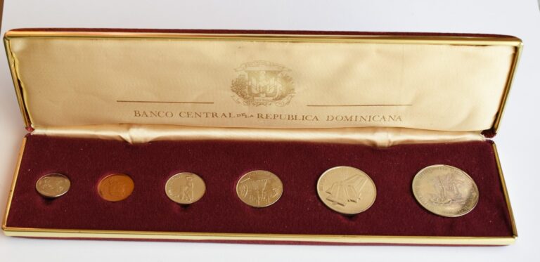 Read more about the article DOMINICANA DOMINICAN REPUBLIC SET 1984 1989 Peso Centavos VERY RARE! 6x Coins