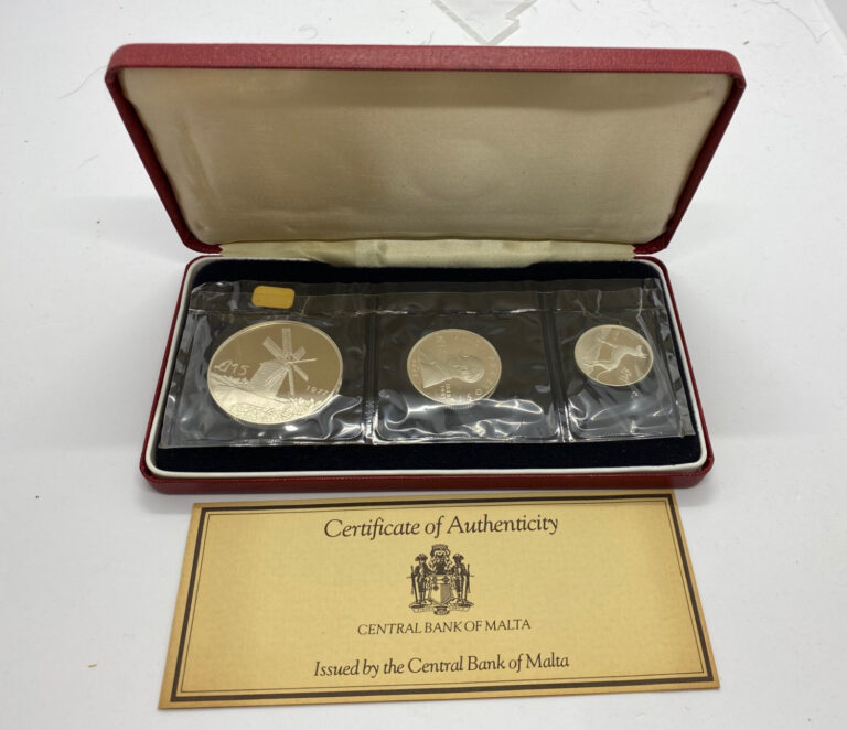 Read more about the article 1977 Malta Mint Proof Set of 3 SILVER Coins in Original Box w/ COA