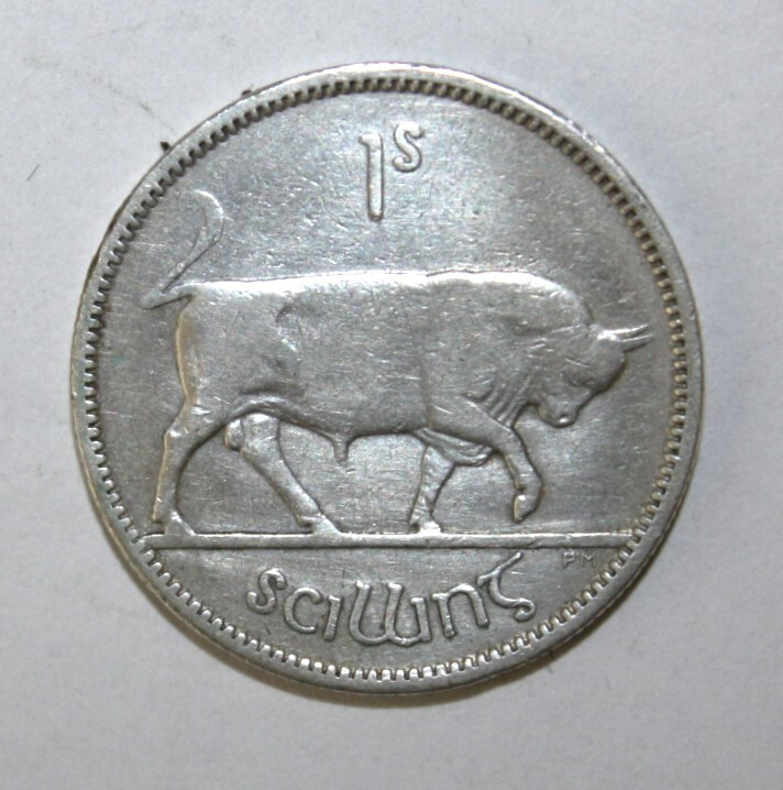 Read more about the article S6 – Ireland 1 Shilling 1939 Very Fine Silver Coin – Bull – Irish Harp *** Nice