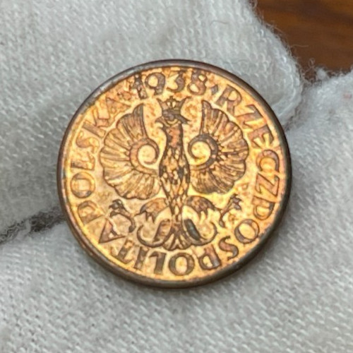 Read more about the article 1938 Poland One Grosz Coin Excellent Condition