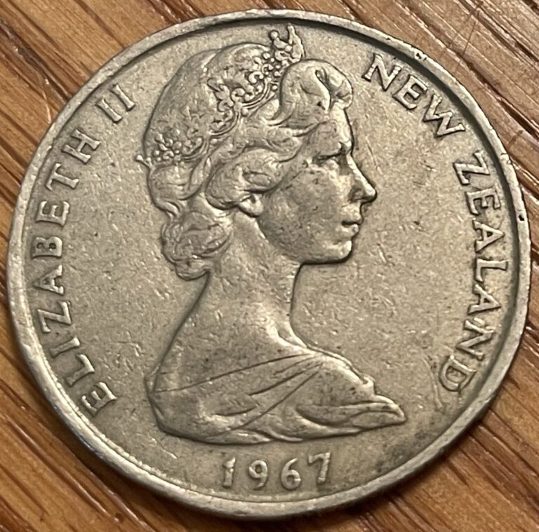 Read more about the article New Zealand 50 Cent Coin  1967  High Grade – Combined Shipping OK