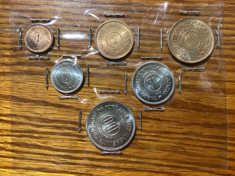 Read more about the article Jordan 1965 UNC Coins Set (Old Collection)