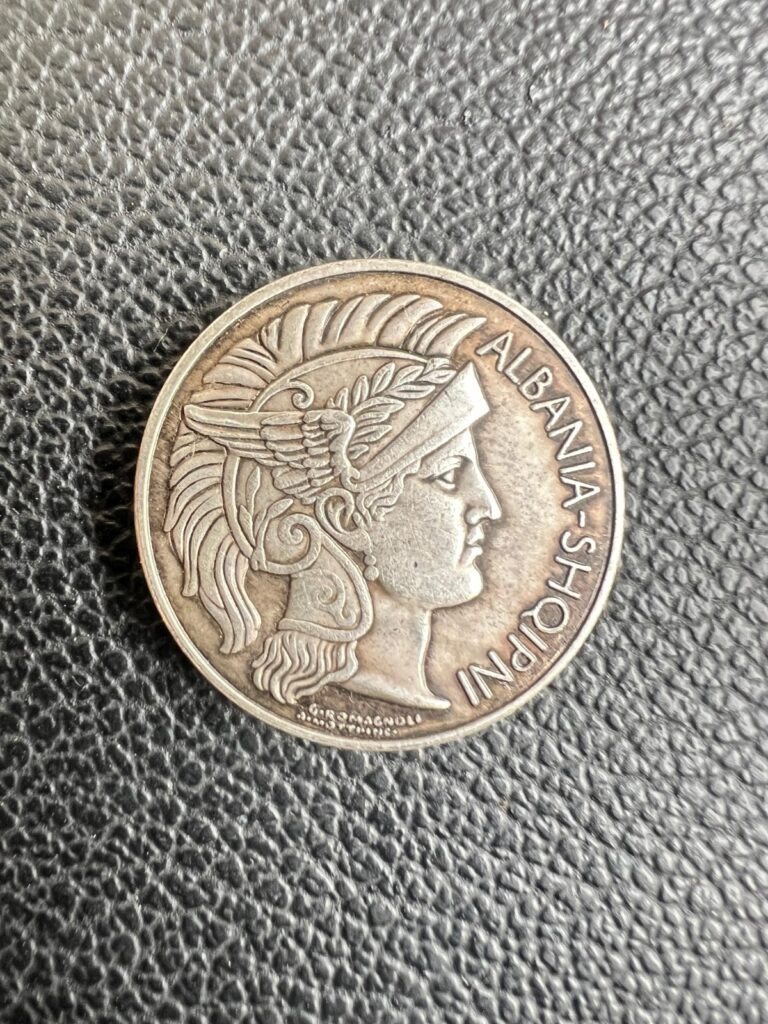 Read more about the article Coin 1 Frang Ar 1927 Albania
