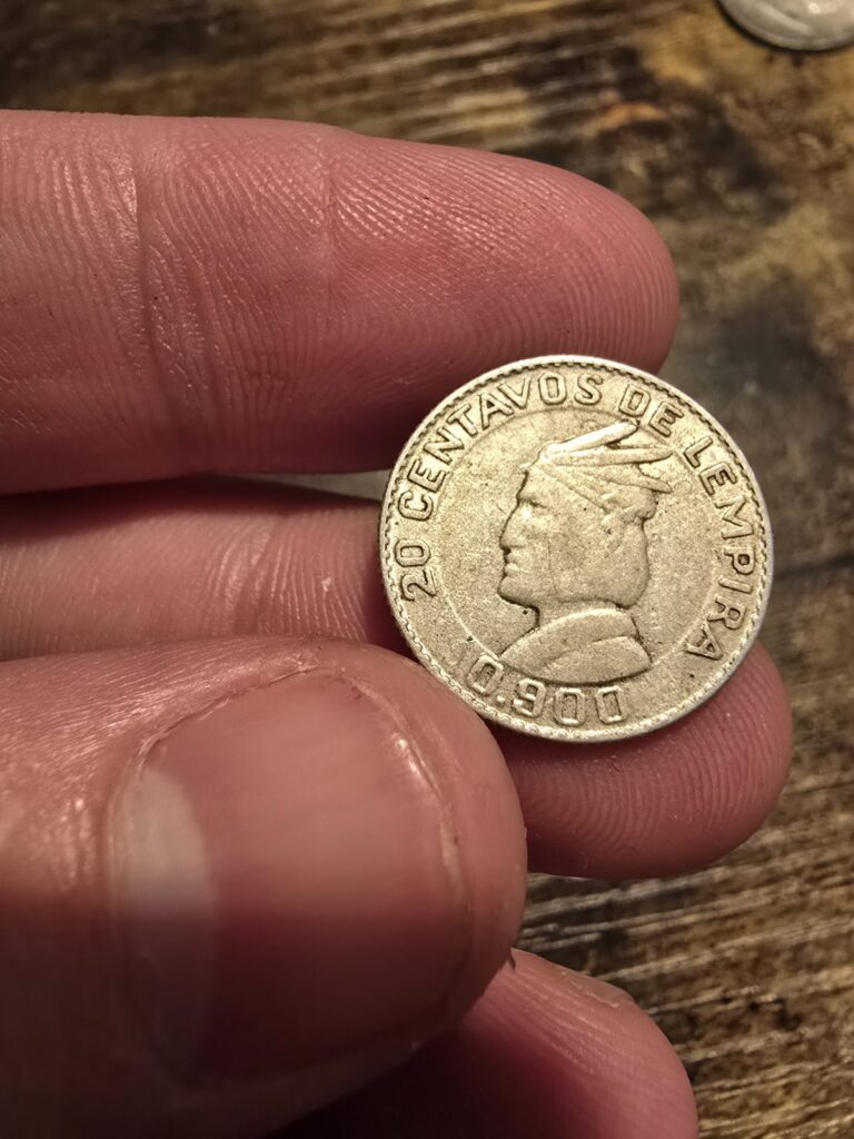 Read more about the article 1952 Honduras 20 Centavos Silver .900 Coin