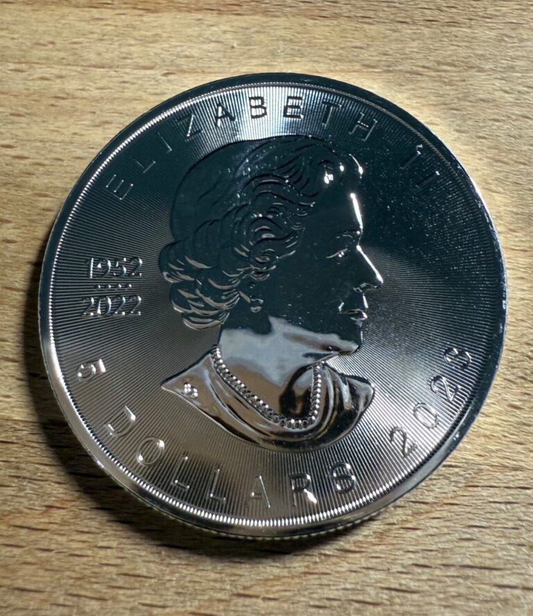 Read more about the article 2023 Canada 1 oz .9999 Silver Maple Leaf Coin BU