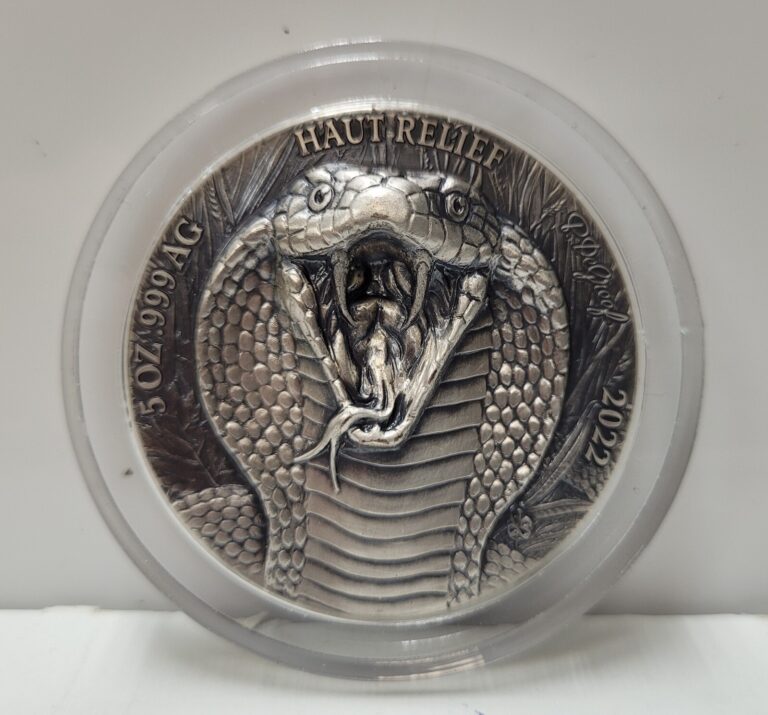 Read more about the article 2022 Ivory Coast 5oz .999 Silver Haut Relief Cobra Coin